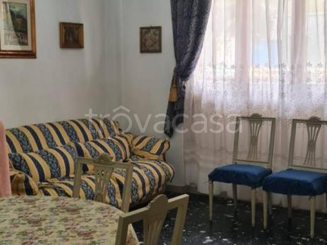 Appartamento in affitto a Viareggio via Marco Polo, arredato, giardino privato, cucina abitabile TrovaCasa