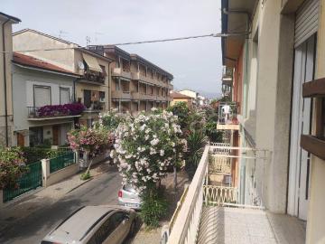 Appartamento in affitto a Viareggio, arredato, terrazzo, luminoso TrovaCasa