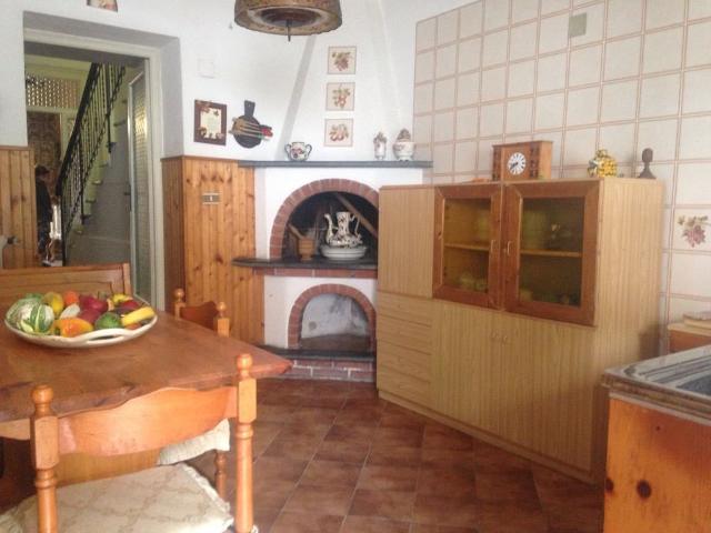 Appartamento in affitto a Viareggio, caminetto, angolo cottura, studio TrovaCasa