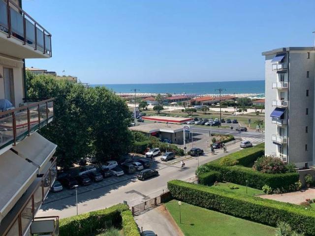 Appartamento in affitto a Viareggio LU