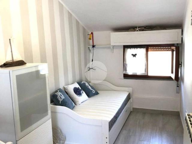 Appartamento in affitto a Viareggio mansarda Via Vittorio veneto, arredato, mansarda, balcone TrovaCasa