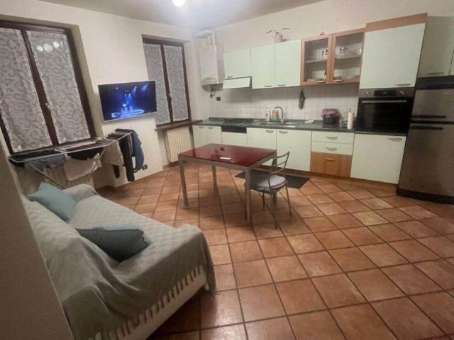 Appartamento in affitto a Vigevano, arredato, riscaldamento autonomo, cucina a vista TrovaCasa