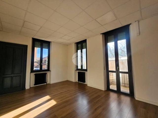 Appartamento in affitto a Vigliano Biellese BI