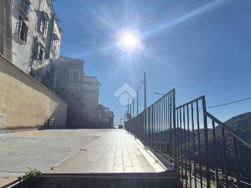 Appartamento in affitto a Vietri sul Mare via case sparse b, terrazzo, vista mare, parzialmente arredato TrovaCasa