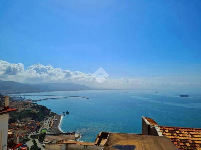 Appartamento in affitto a Vietri sul Mare SA