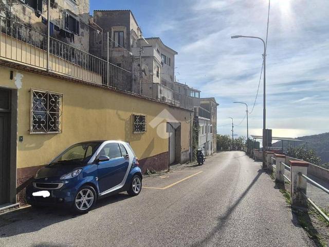Appartamento in affitto a Vietri sul Mare SA