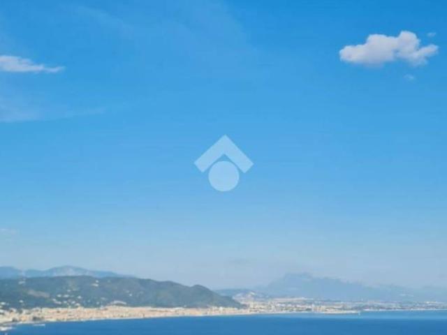 Appartamento in affitto a Vietri sul Mare SA