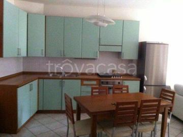 Appartamento in affitto a Villa d'Almè via Roma, arredato, centrale, senza ascensore TrovaCasa