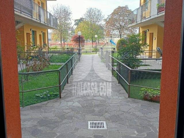 Appartamento in affitto a Villa di Serio BG