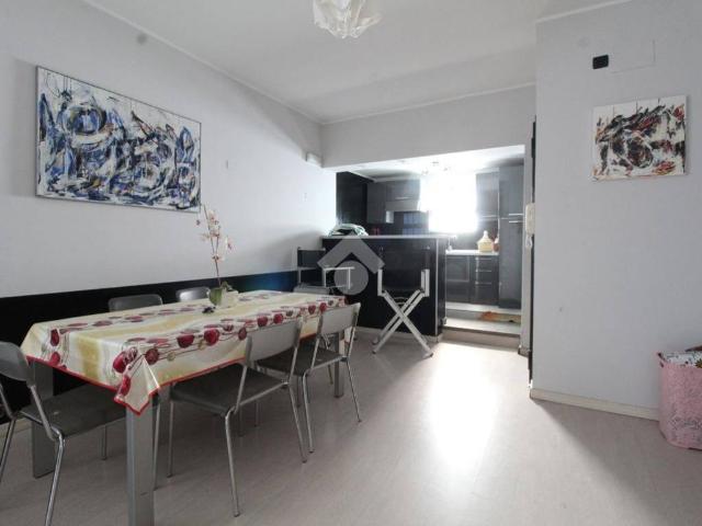 Appartamento in affitto a Villa San Giovanni via Giuseppe Garibaldi, 81, terrazzo, riscaldamento autonomo, vista mare TrovaCasa