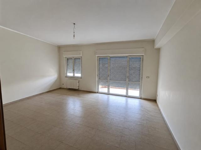 APPARTAMENTO in AFFITTO a Villa San Giovanni Rc via Briatico