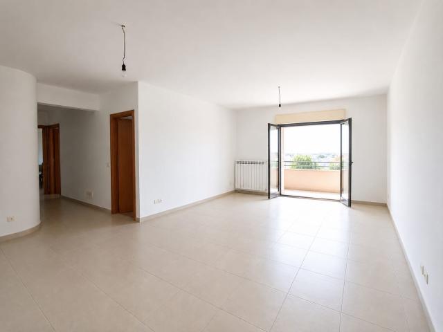 APPARTAMENTO in AFFITTO a Villa San Giovanni Rc via Riviera