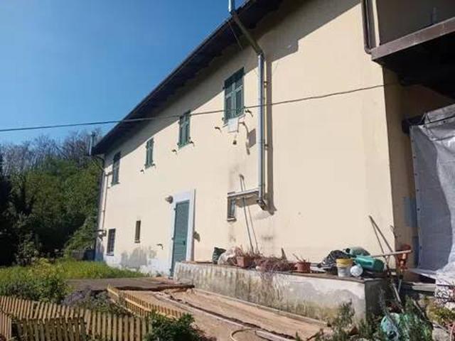 Appartamento in affitto a Villafranca in Lunigiana MS