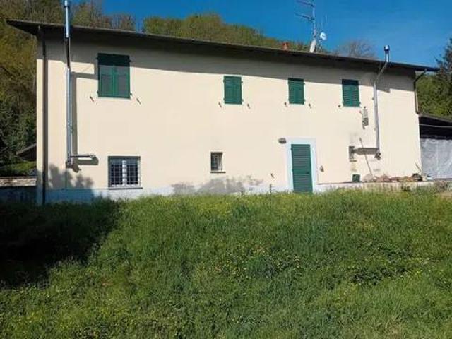 Appartamento in affitto a Villafranca in Lunigiana MS