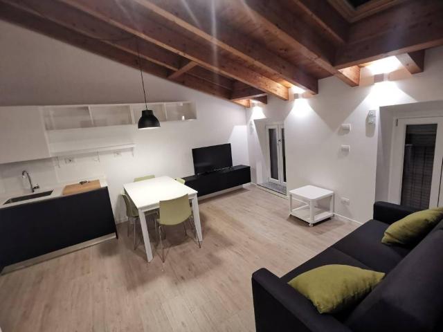 Appartamento in affitto a Vimodrone MI