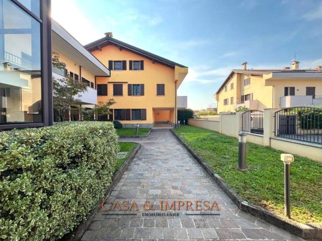 Appartamento in affitto a Vimodrone MI