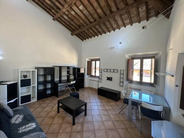 Appartamento in affitto a Vitorchiano VT