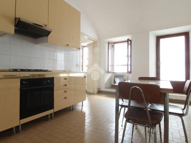 Appartamento in affitto a Viverone BI