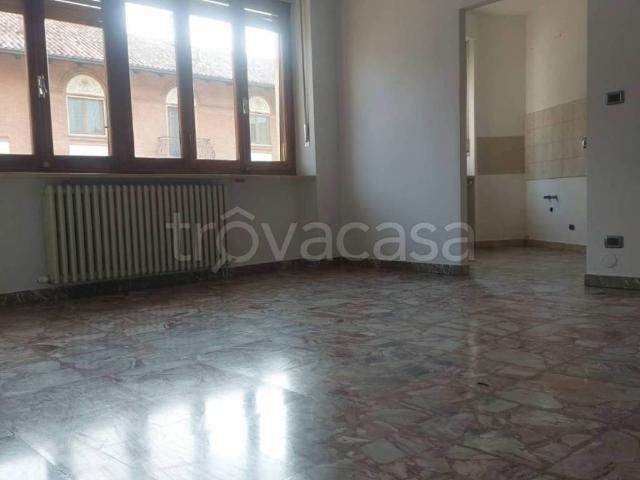 Appartamento in affitto a Volpiano via Leinì, 14, non arredato/vuoto, box, riscaldamento autonomo TrovaCasa