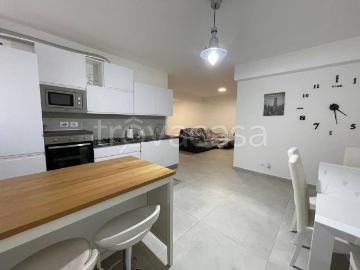 Appartamento in affitto ad Aci Castello via Antonello da Messina, arredato, cucina abitabile TrovaCasa