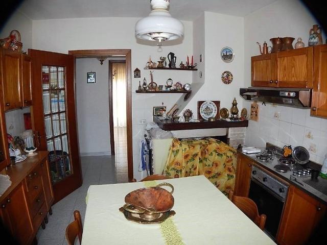 Appartamento in affitto ad Agnone via Castelnuovo nr.25 1^traversa, arredato, riscaldamento autonomo, caminetto TrovaCasa