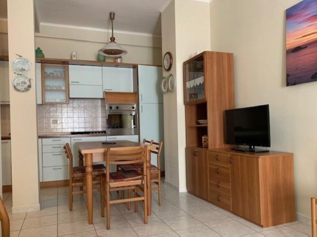 Appartamento in affitto ad Alassio via Boselli, arredato, terrazzo, ascensore TrovaCasa