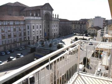 Appartamento in affitto ad Alba piazza San Paolo, non arredato/vuoto, box, riscaldamento autonomo TrovaCasa