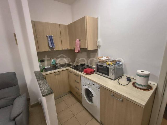 Appartamento in affitto ad Alba via Luigi Cadorna, 63, arredato, terrazzo, cucina abitabile TrovaCasa