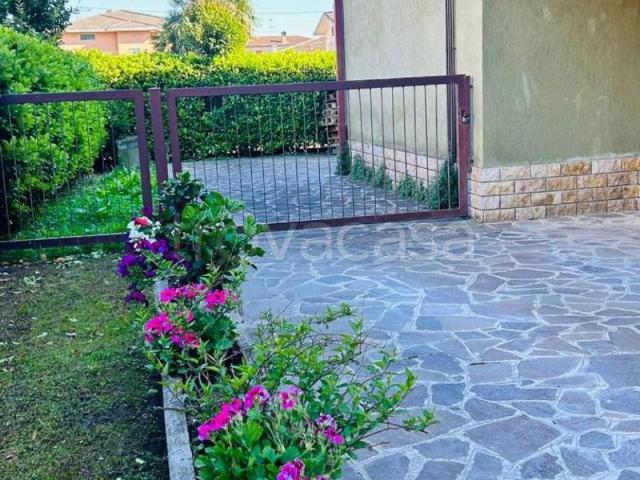 Appartamento in affitto ad Albano Sant'Alessandro via Evangelista Torricelli, 2, box, riscaldamento autonomo, doppia esposizione TrovaCasa