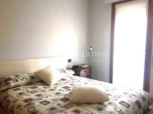 Appartamento in affitto ad Albino viale Aldo Moro, arredato, box, terrazzo TrovaCasa