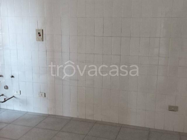 Appartamento in affitto ad Alessandria, non arredato/vuoto, terrazzo, ascensore TrovaCasa