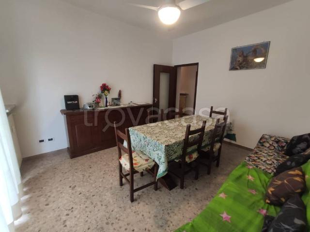 Appartamento in affitto ad Alessandria, non arredato/vuoto, cantina, balcone TrovaCasa