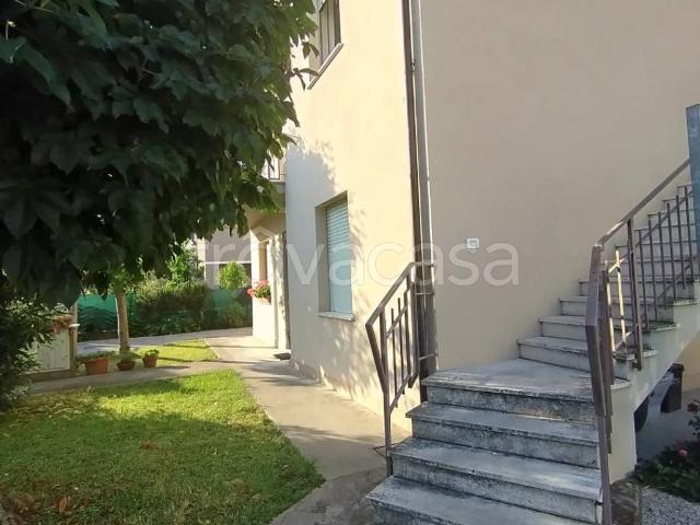 Appartamento in affitto ad Alfonsine via 25 Aprile, arredato, giardino privato, posto auto TrovaCasa