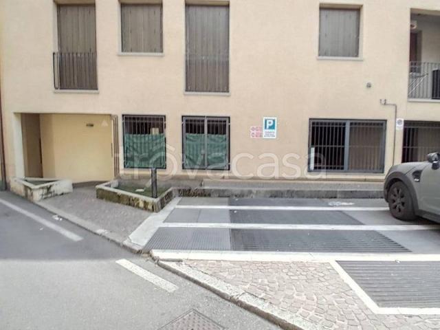 Appartamento in affitto ad Alzano Lombardo via San Pietro, 95, arredato, terrazzo, riscaldamento autonomo TrovaCasa
