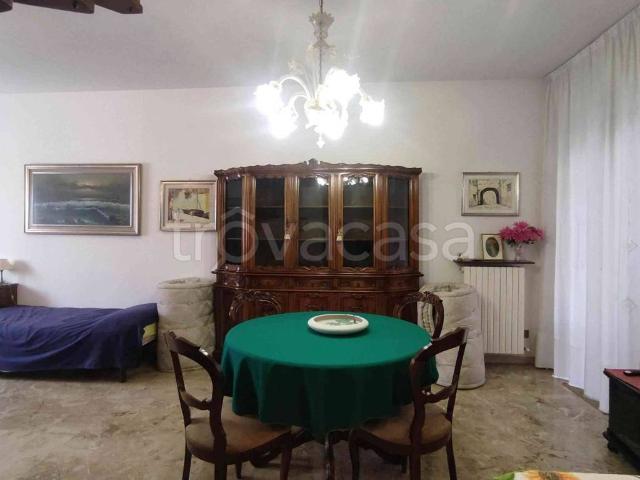 Appartamento in affitto ad Ancona, arredato, giardino privato, ingresso indipendente TrovaCasa