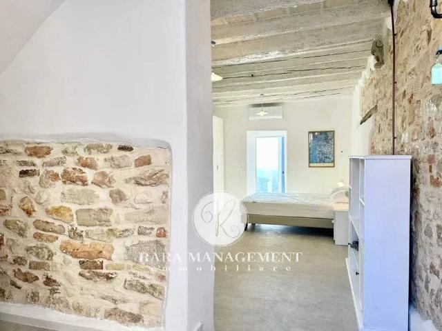 Appartamento in affitto ad Ancona, arredato, terrazzo, vista mare TrovaCasa