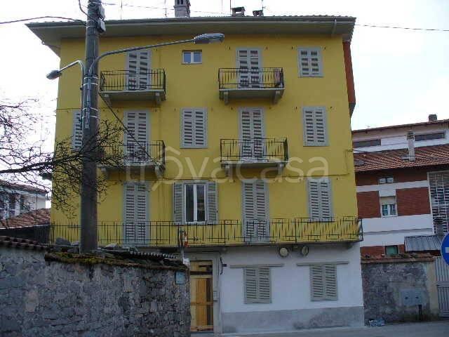 Appartamento in affitto ad Andorno Micca via Levera, 21, arredato, senza ascensore, lavanderia TrovaCasa