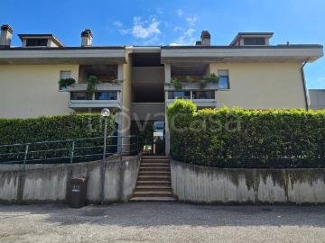 Appartamento in affitto ad Ascoli Piceno via dei Meli, terrazzo, parzialmente arredato, caminetto TrovaCasa