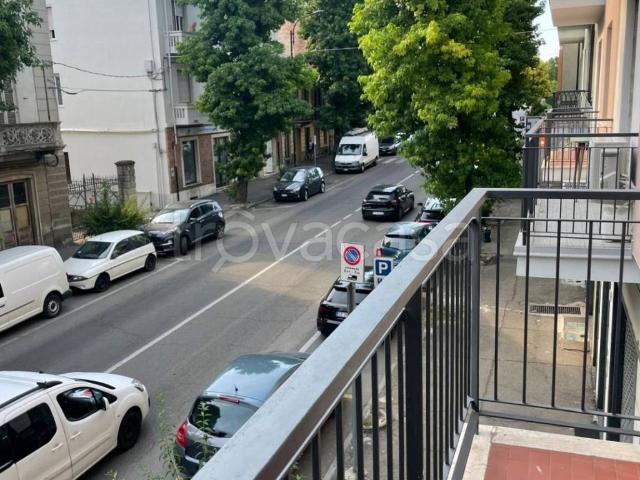 Appartamento in affitto ad Asti, non arredato/vuoto, posto auto, box TrovaCasa