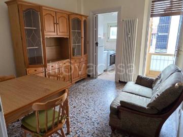 Appartamento in affitto ad Asti corso Giacomo Matteotti, 147, arredato, balcone, angolo cottura TrovaCasa