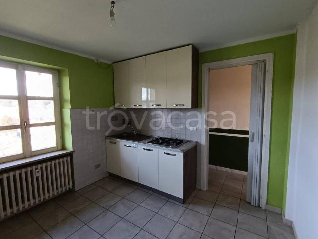 Appartamento in affitto ad Asti località Canova, non arredato/vuoto, giardino, posto auto TrovaCasa
