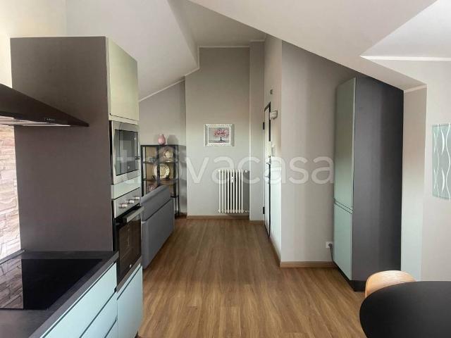 Appartamento in affitto ad Asti via Alessandro Manzoni, 9, arredato, terrazzo, ascensore TrovaCasa