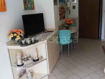 Appartamento in affitto ad Asti via Edmondo De Amicis, arredato, riscaldamento autonomo, centrale TrovaCasa