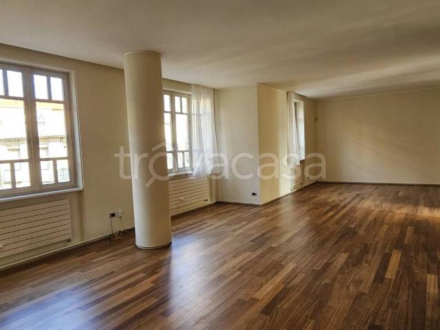 Appartamento in affitto ad Asti via Giuseppe Verdi, parzialmente arredato, ascensore, centrale TrovaCasa