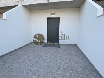 Appartamento in affitto ad Aprilia via delle Pernici, arredato, posto auto, terrazzo TrovaCasa