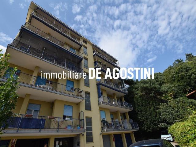 Appartamento in affitto ad Arona via Partigiani 8, box, terrazzo, vista lago TrovaCasa