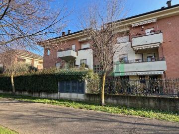 Appartamento in affitto ad Arcore via Giulio Natta, arredato, box, terrazzo TrovaCasa