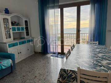 Appartamento in affitto ad Ardea lungomare degli Ardeatini, 264, arredato, vista mare, lungomare TrovaCasa