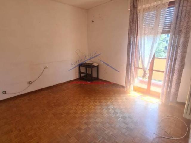Appartamento in affitto ad Arezzo, non arredato/vuoto, box, ascensore TrovaCasa