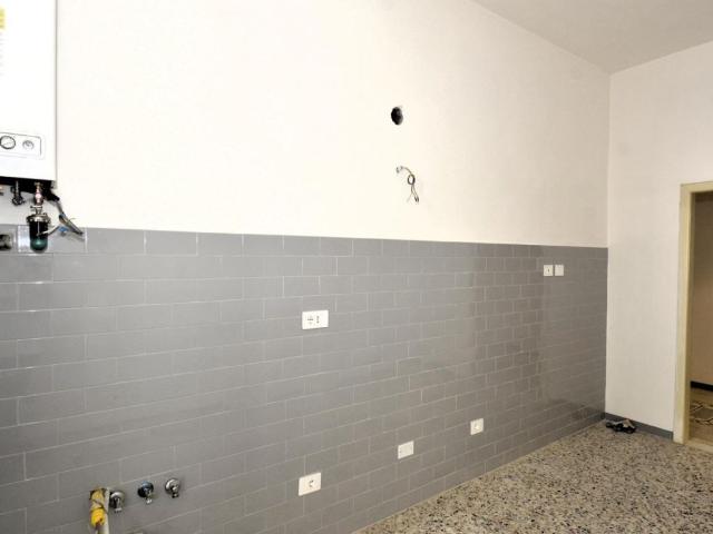 Appartamento in affitto ad Arezzo via Garibaldi, non arredato/vuoto, buono stato, riscaldamento centralizzato TrovaCasa